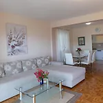 Apartment Nada Selce