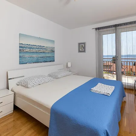 Apartment Nada Selce
