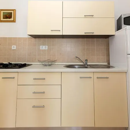 Apartment Nada *